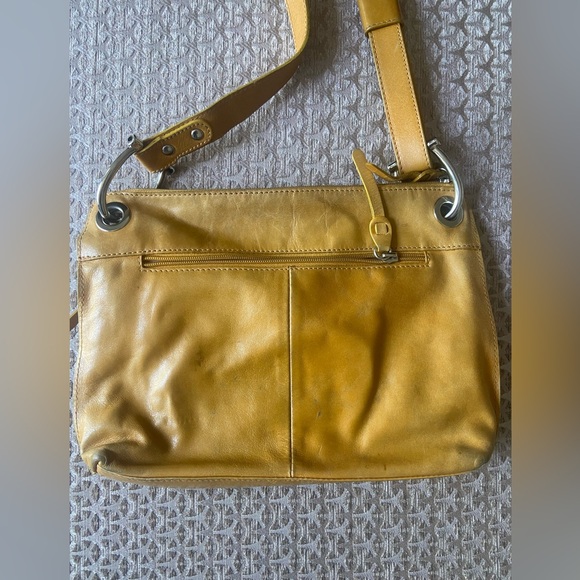 The Trend - Women’s Leather Crossbody Purse - Italian- yellow - Picture 6 of 9